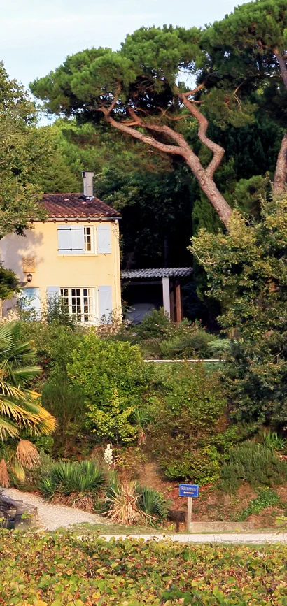 Le Domaine